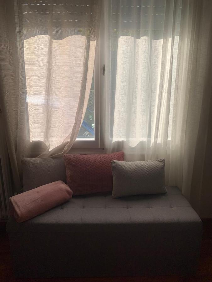 Petra'S House Apartment Florina Bagian luar foto